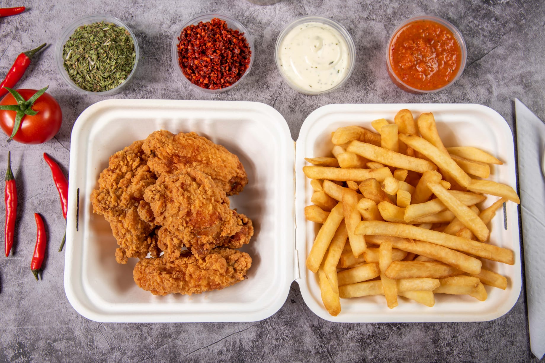 4 Pcs Hot Wings with Chips